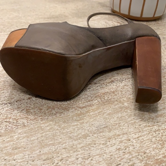 Jeffrey Campbell Platforms - Picture 4 of 8
